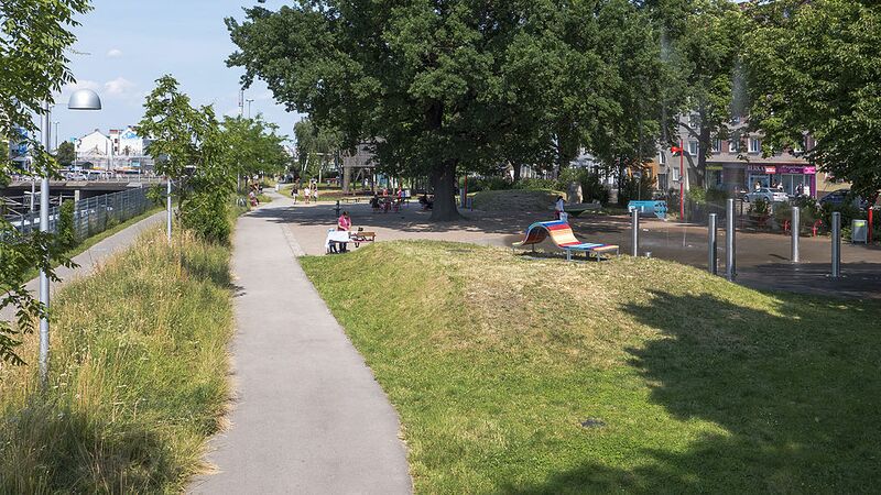 Datei:12 Theodor-Körner-Park.jpg